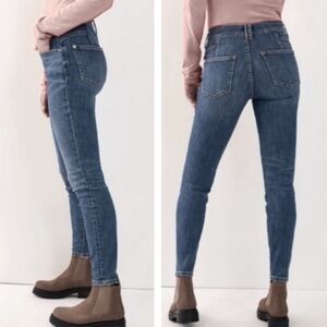 Iris High-Rise Skinny Jeans 🪞